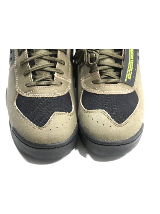 Nike Baltoro Sneakers IO4556-200 in Olive Khaki and Black main image 4